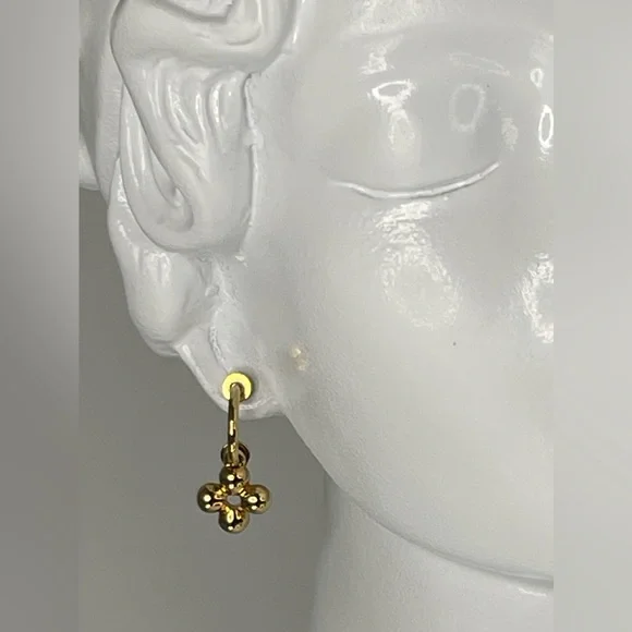 Louis Vuitton Monogram Boucle D'oreille Blooming Earrings - Picture 7 of 9